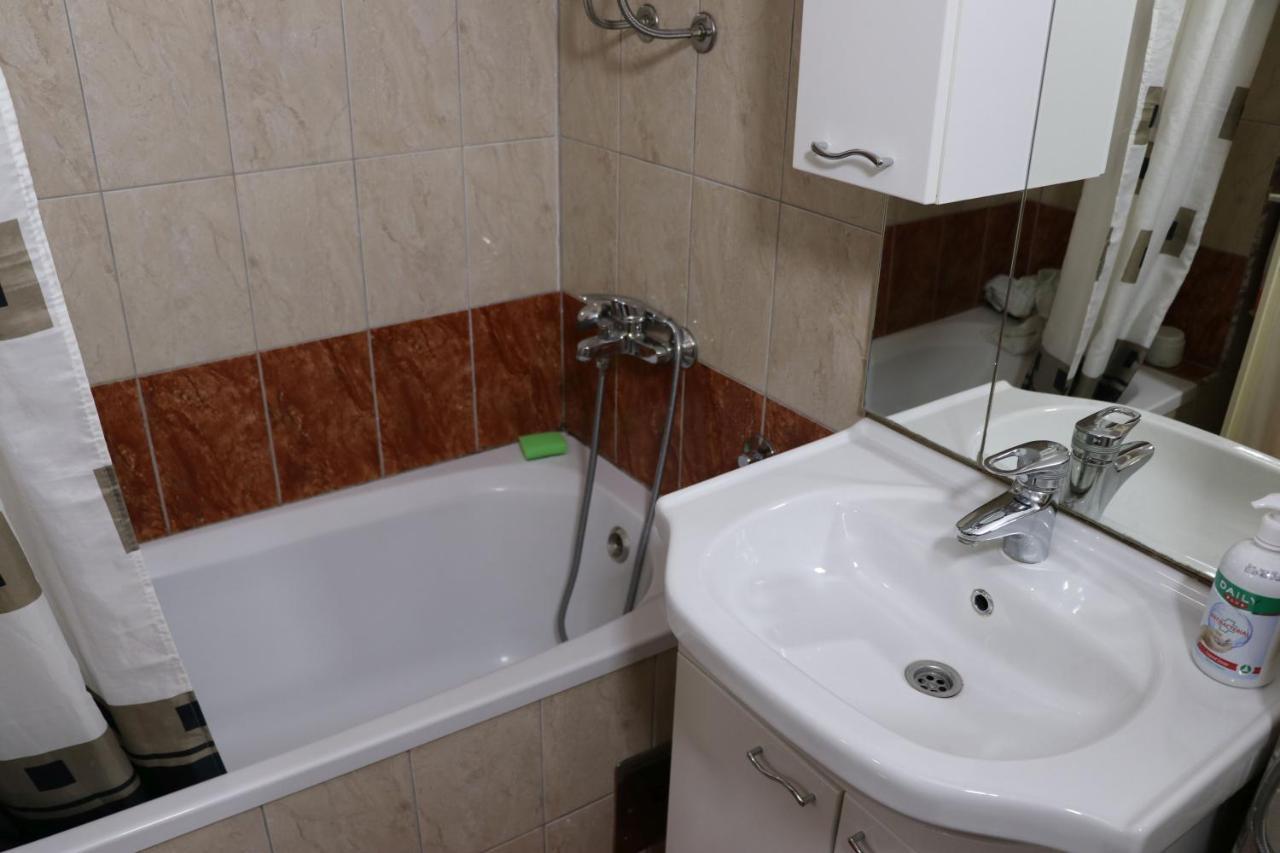 Apartman Una Travnik Exteriör bild